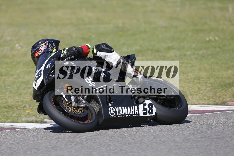 /10 20.04.2026  Pluess Moto Sport ADR/Freies Fahren/58